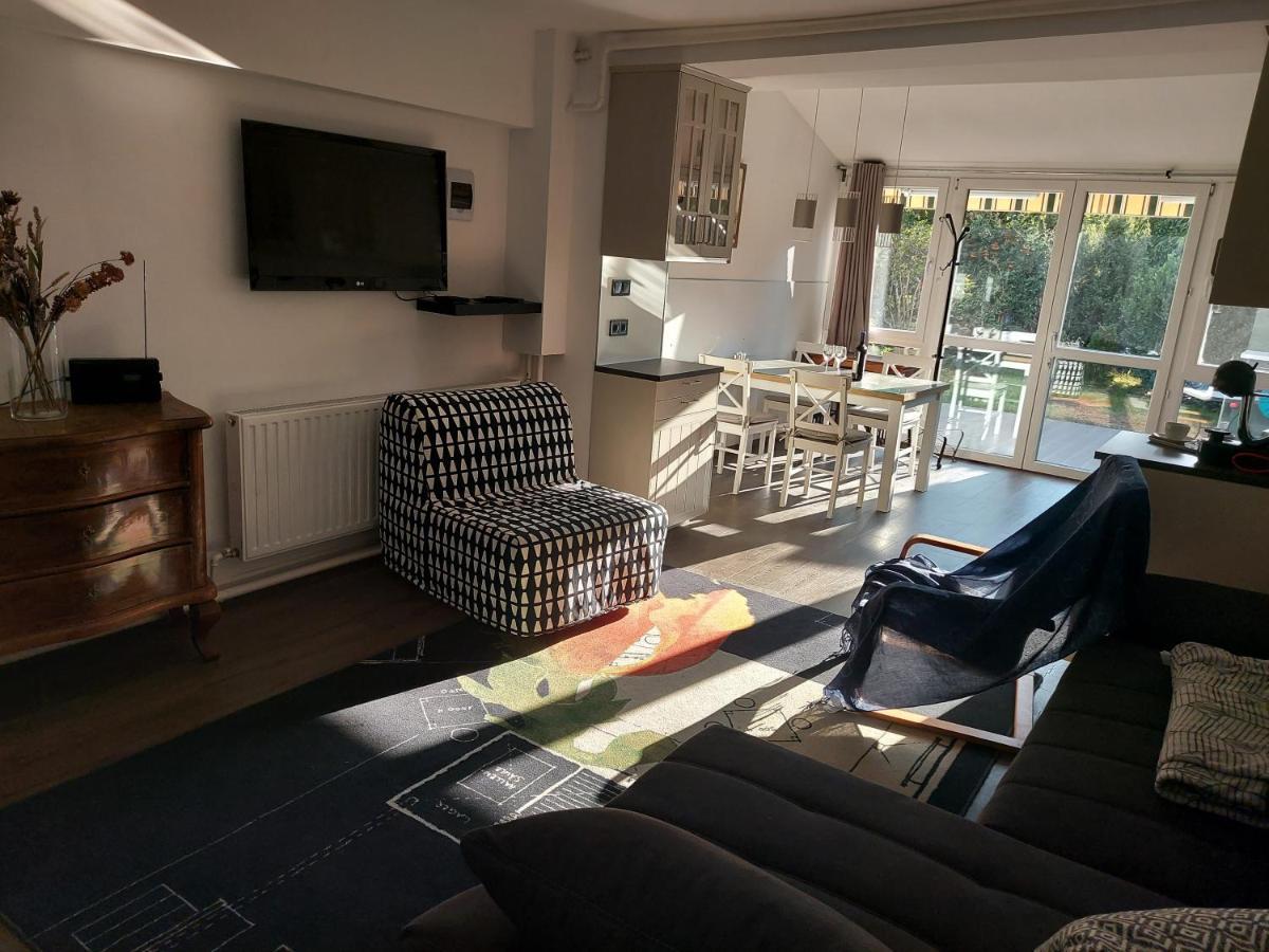 Apartament 2+2Szemelyes Apartman Kerttel Székesfehérvár Zewnętrze zdjęcie