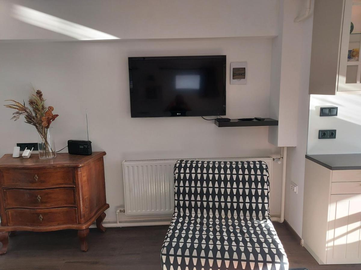 Apartament 2+2Szemelyes Apartman Kerttel Székesfehérvár Zewnętrze zdjęcie
